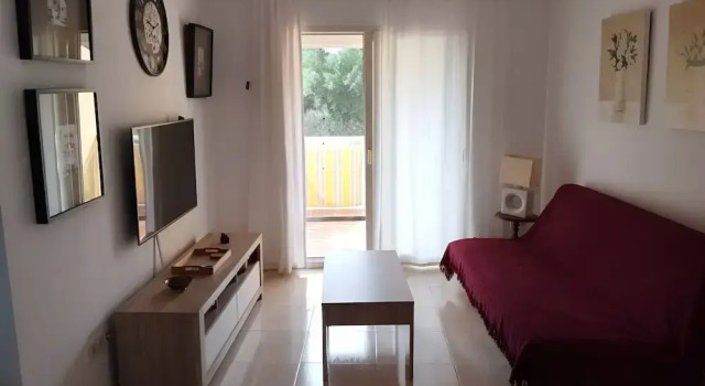 Sue os in Denia With 2 Bedrooms and 1 Bathrooms