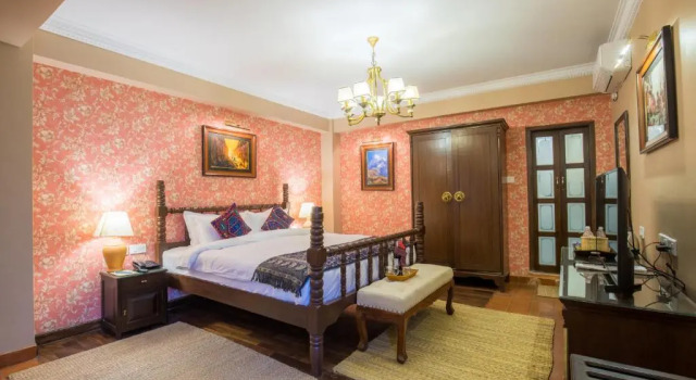 Люкс Baber Mahal Vilas - The Heritage Hotel