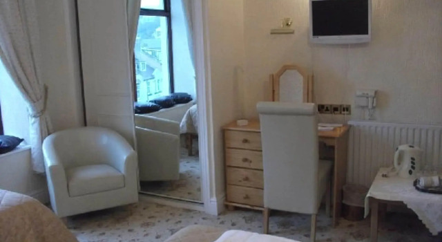 Falcon's Nest Self Catering Apartments