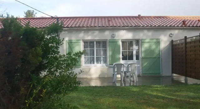 Maison Saint-Hilaire-de-Riez, 1 pièce, 2 personnes - FR-1-91-140