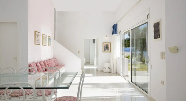 Luxurious Villa With Amazing 360 sea Views Infinity Pool 500m From the Beach, Забронировать Вилла Виллы Марати, Вилла