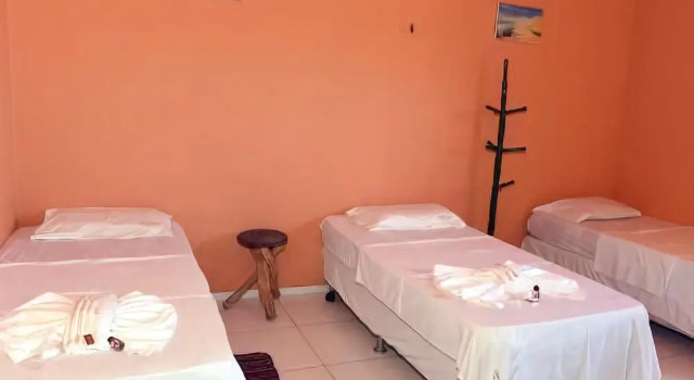 Hotel Pousada Maria Brasil, Забронировать Отель Паракуру Сеара