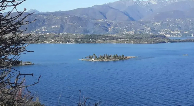 Апартаменты Verde & Lago appartamento vicino al lago di Garda