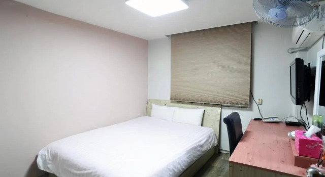 Saewha Hostel, Prenota Ostello Ostelli a Seul, vicino a Kukje Gallery, Ostello
