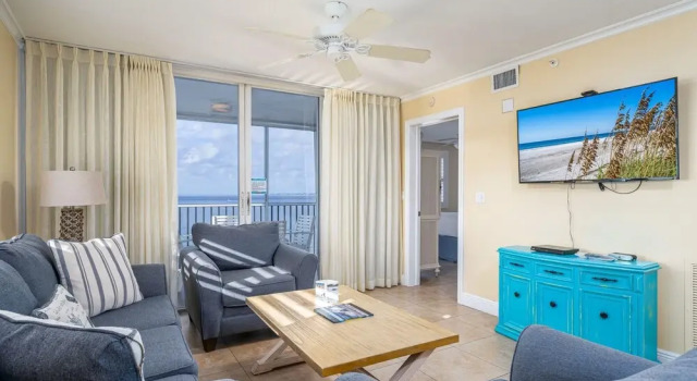 Welcome to Beach Villa's # 606 Vacation Rental - 250 Estero Blvd condo, Забронировать Отель Отели Fort Myers Area с бассейном, Бассейн