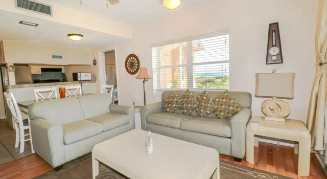 Creston House 1C, Rezerwuj Hotel Hotele w Saint Augustine Area z basenem, Basen
