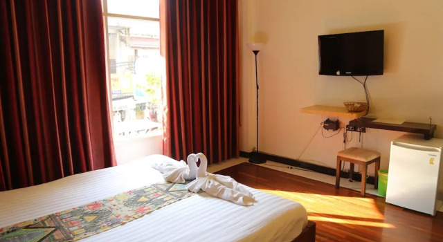 Номер Deluxe New iHouse Hotel - Hostel