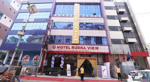Hotel Rudra View & Spa