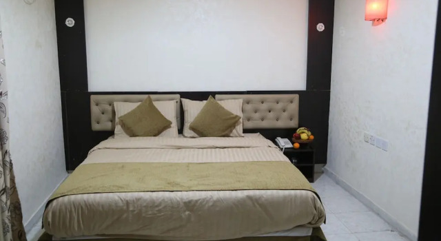 Апартаменты Standard Teeba Palace Hotel