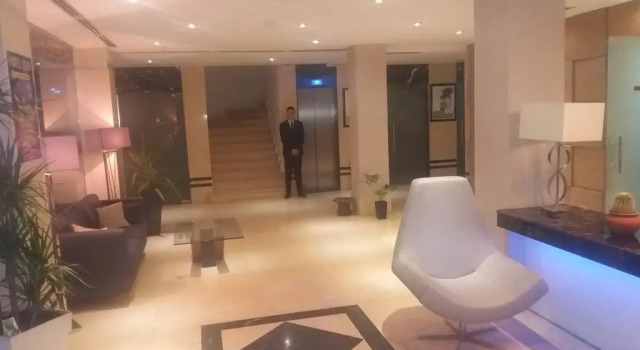 Hotel Adef