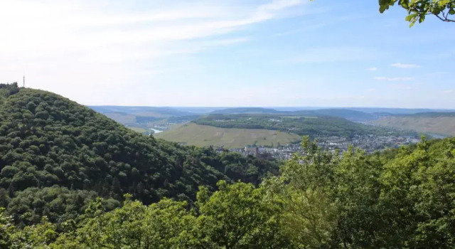 Hotel Haus Christa, Забронировать Отель Бад-Бертрих Vulkan Eifel, рядом с Вульканайфельские термальные источники