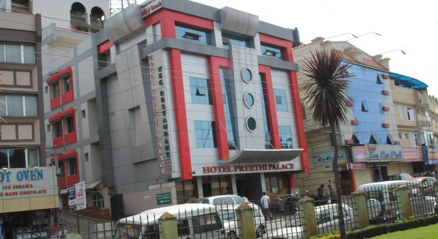 Hotel Preethi Palace