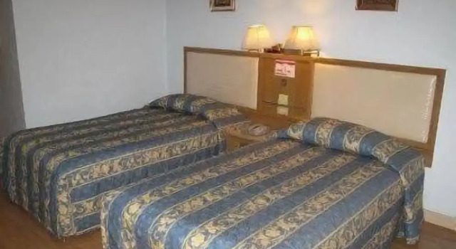 Far East Inn, Забронировать Отель Отели Бангкока 3 звезды, рядом с Улица Араб-стрит, 3*