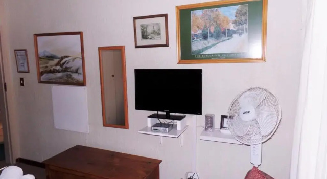 Люкс Old Umtali Guest House