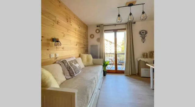 Chalereux Studio a la Montagne, Забронировать Отель Орон Национальный парк Меркантур, рядом с Adret Rambert Ski Lift