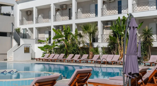 Mojo Hotel Zante