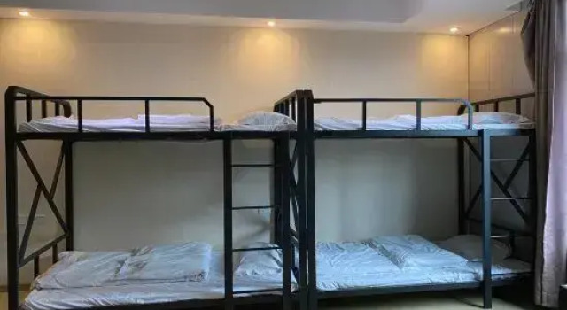 Yiyue Express Hotel, Boek Hotel Hotels in Guangdong met parkeren, Parkeren