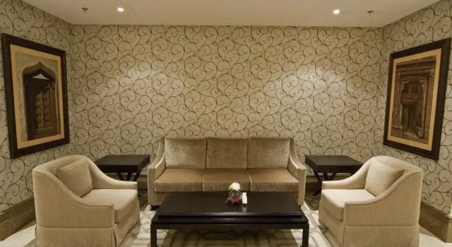 Ayla Hotel, Забронировать Отель Эль-Айн Эмират Абу-Даби, рядом с Al Ain University of Science and Technology