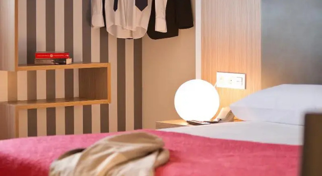 Двухместный номер Standard IRAIPE Pamplona Hostal Auto Check-in