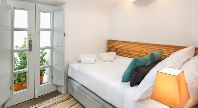 Indigo Luxury Mansion, Забронировать Отель Бизнес-отели Картерадос, 4* 5*