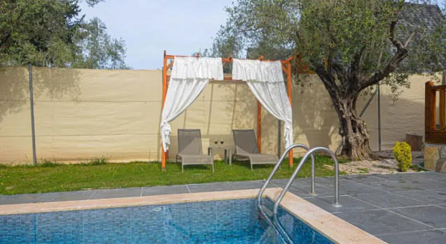 Kayi Villas, Забронировать Отель Отели Каякей с бассейном, Бассейн