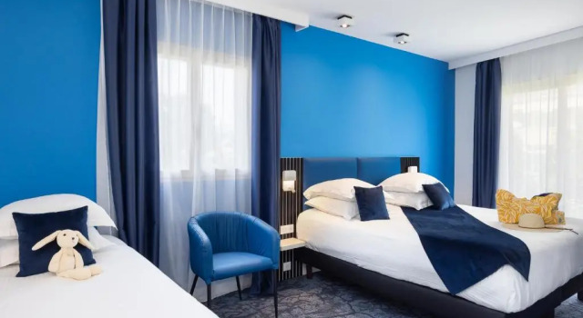 Трёхместный номер Deluxe Hotel Royalmar