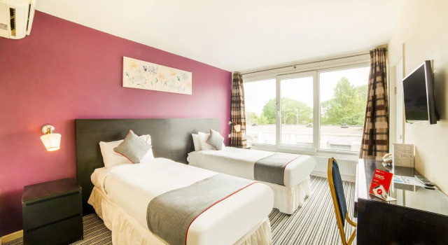 Двухместный номер Deluxe OYO The Chiltern Hotel