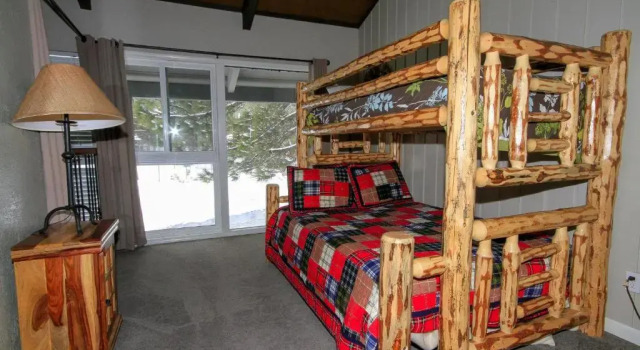Sierra Park Villas #65, Rezerwuj Hotel Hotele w Mammoth z basenem, Basen