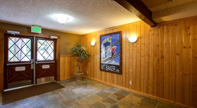 Mt. Baker Lodging Condo 33 – Inexpensive, Sleeps 6! by MBL, Buchen Sie Hotel Glacier USA