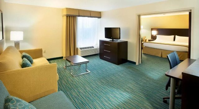 Люкс Holiday Inn Express Nashville-Hendersonville by IHG