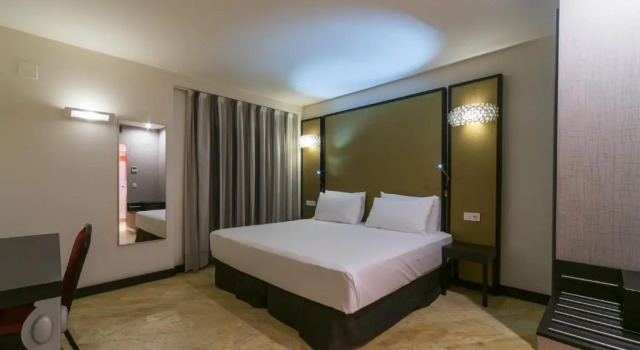 Полулюкс Hotel Palacio Marqués de Arizón