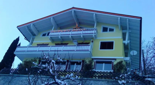 Ferienhaus Teglar