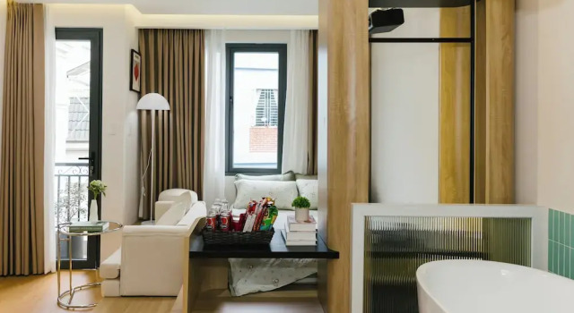 Студия Superior Be Staycation