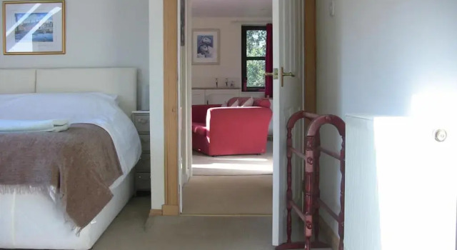 Апартаменты The Garden Apartment