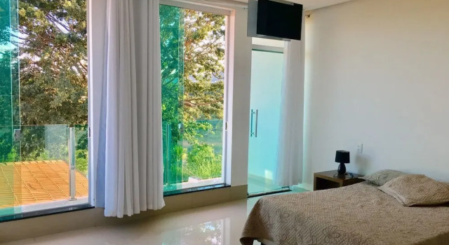 Коттедж Oasis do Lago - Casa para 20 pessoas com 6 quartos