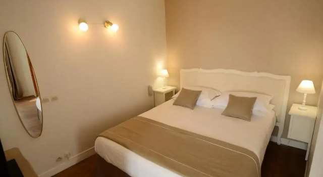 Четырёхместный номер Standard Demeures & Châteaux - Hôtel de la porte Saint-Malo - DINAN
