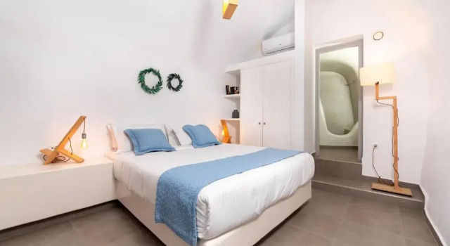 Апартаменты с 2 комнатами Santorini Caves