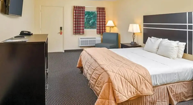 Двухместная студия Deluxe Soudersburg Motel