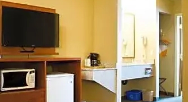 Люкс Standard Comfort Inn & Suites