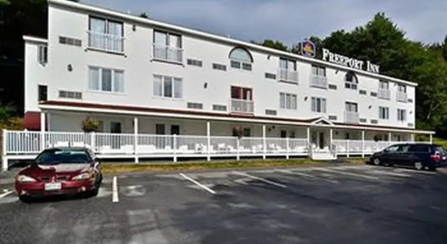 Четырёхместный номер Standard с красивым видом из окна Best Western - Freeport Inn