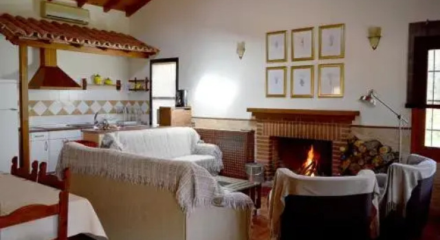 Casa Valeriana, Rezervați Hotel Navaconcejo Valle del Jerte