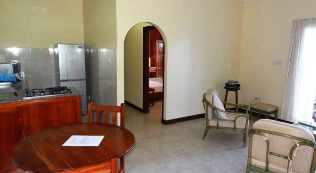 Devon Residence, Book Hotel Hotels in Mahe with Parking, Parking