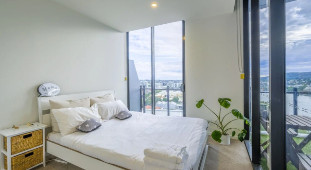 Homely Apartment at Waterfront, Забронировать Апартаменты/квартира Брисбен Brisbane Region, рядом с Паромный терминал South Bank