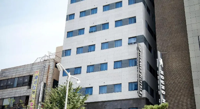 Двухместный номер Deluxe Nampo Hermes Hotel