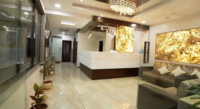 Hotel KBS Grand, Buchen Sie Hotel Shirdi Maharashtra