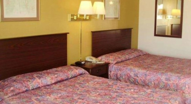 Rodeway Inn, Buchen Sie Gasthaus Motels in Kansas, Motel