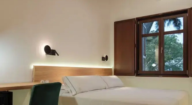 Люкс Classic La Moderna Suites