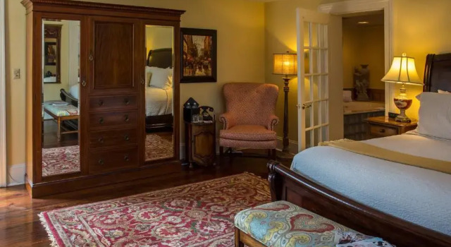 Двухместный номер Deluxe The Gastonian, Historic Inns of Savannah Collection