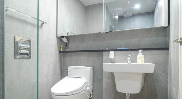 Номер Standard с балконом Sokcho Daemyung Pension Samsung Home prestige