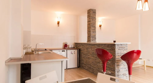 Spacious Ultracentral Apartment Old City